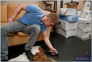 Original 850 px/ 571 px