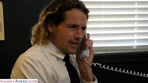 Original 1916 px/ 1080 px