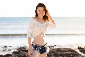 Original 2048 px/ 1366 px