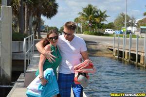 Original 3840 px/ 2564 px