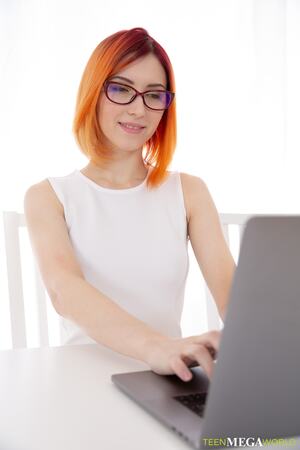 Original 2333 px/ 3500 px