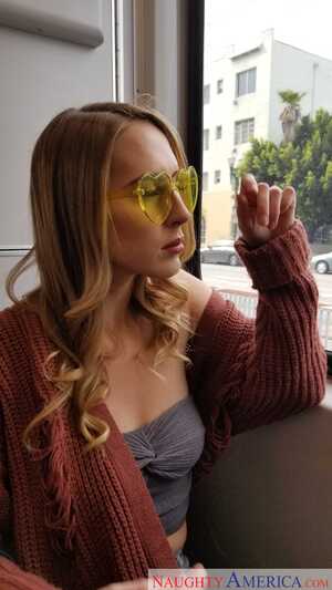 Original 1406 px/ 2500 px