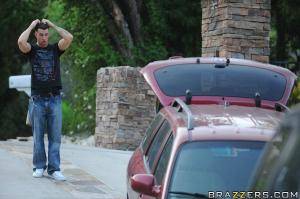 Original 900 px/ 599 px