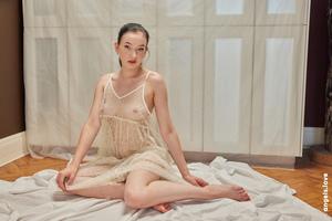 Original 8192 px/ 5464 px