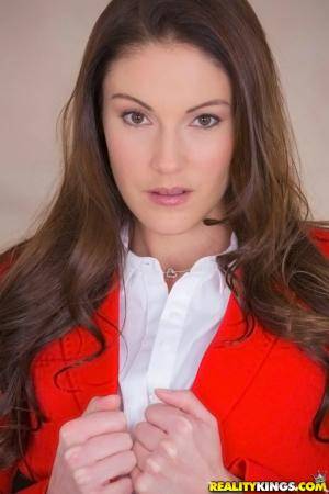 Original 2560 px/ 3840 px