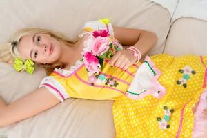 Original 4000 px/ 2668 px