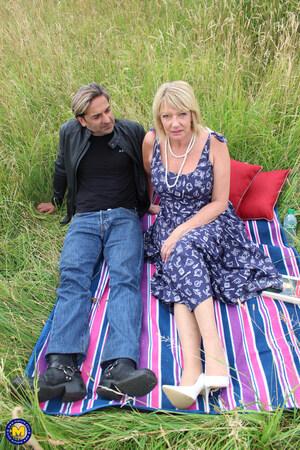 Original 1706 px/ 2560 px