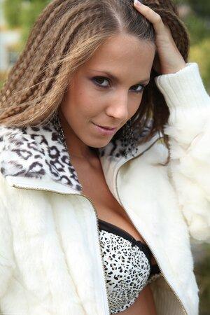 Original 3744 px/ 5616 px