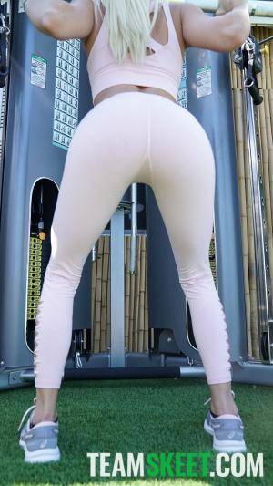 Original 911 px/ 1620 px