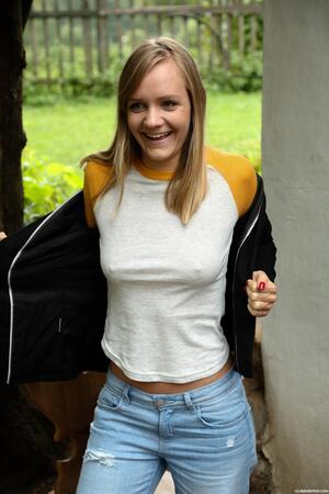 Original 2667 px/ 4000 px