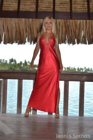 Original 683 px/ 1023 px