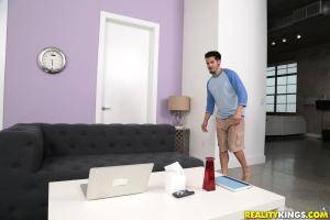 Original 2700 px/ 1800 px