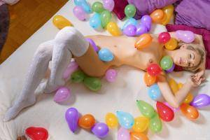 Original 7500 px/ 5000 px