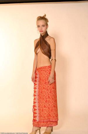 Original 1013 px/ 1536 px