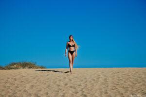 Original 5000 px/ 3333 px