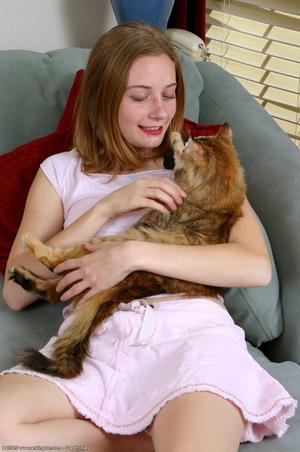 Original 680 px/ 1024 px