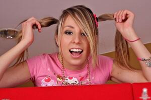 Original 1600 px/ 1068 px