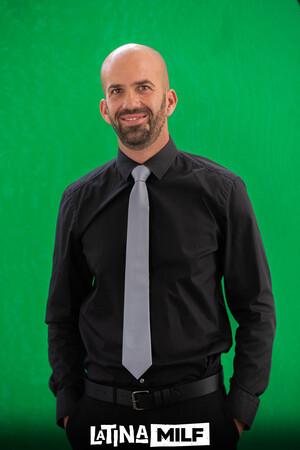 Original 2560 px/ 3840 px