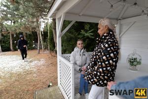 Original 4090 px/ 2727 px