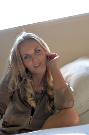 Original 1435 px/ 2160 px