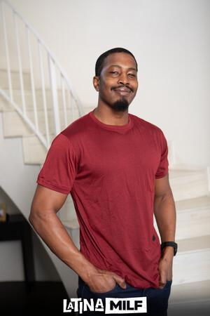 Original 2560 px/ 3840 px