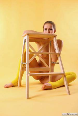 Original 854 px/ 1280 px