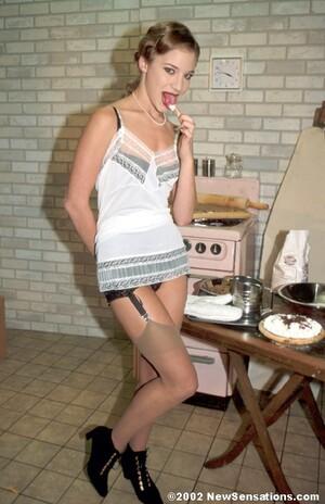 Original 517 px/ 800 px