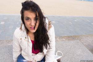 Original 1600 px/ 1067 px