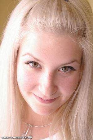 Original 1000 px/ 1504 px