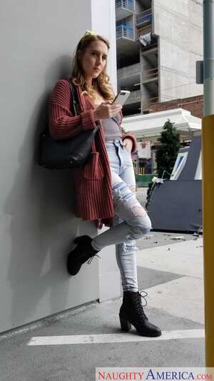 Original 1406 px/ 2500 px