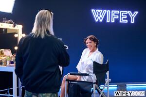 Original 2999 px/ 2000 px