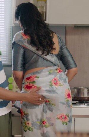 Original 835 px/ 1279 px