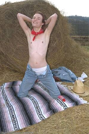 Original 682 px/ 1024 px