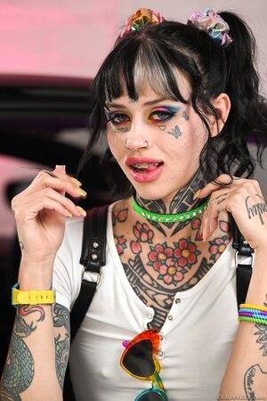 Original 1280 px/ 1920 px