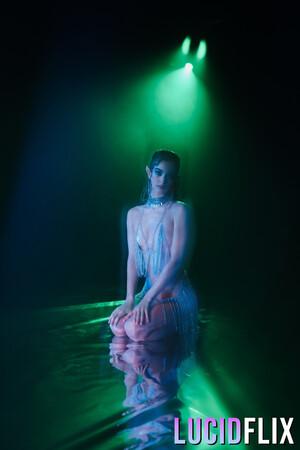 Original 2000 px/ 3000 px