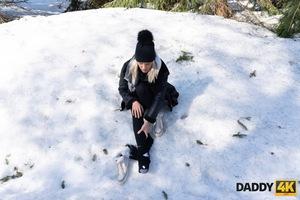 Original 3000 px/ 2001 px