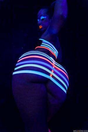 Original 1663 px/ 2495 px