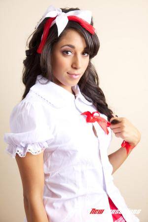 Original 683 px/ 1024 px