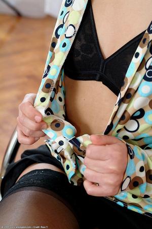 Original 682 px/ 1024 px