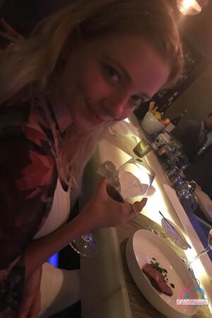 Original 2000 px/ 3000 px