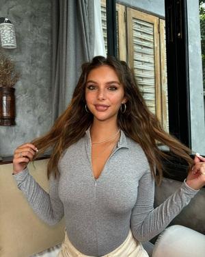 Original 1440 px/ 1800 px