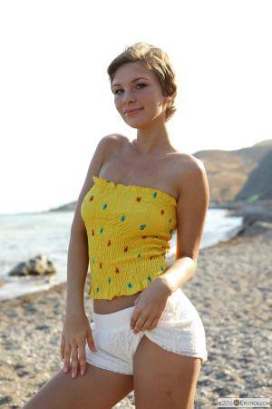 Original 3744 px/ 5616 px