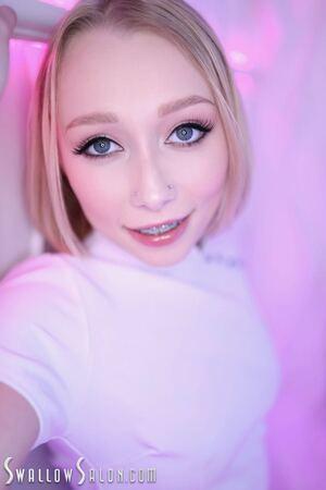 Original 854 px/ 1280 px