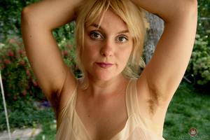 Original 3000 px/ 2000 px