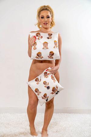 Original 4000 px/ 6000 px