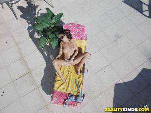 Original 1692 px/ 1269 px