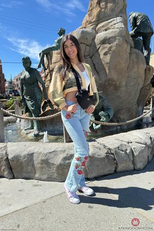 Original 2000 px/ 3000 px