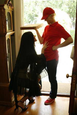 Original 1066 px/ 1600 px