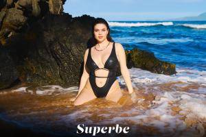 Original 3239 px/ 2160 px