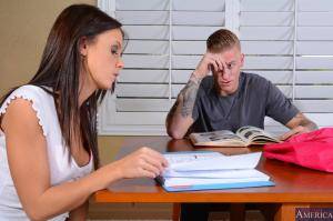 Original 1331 px/ 887 px